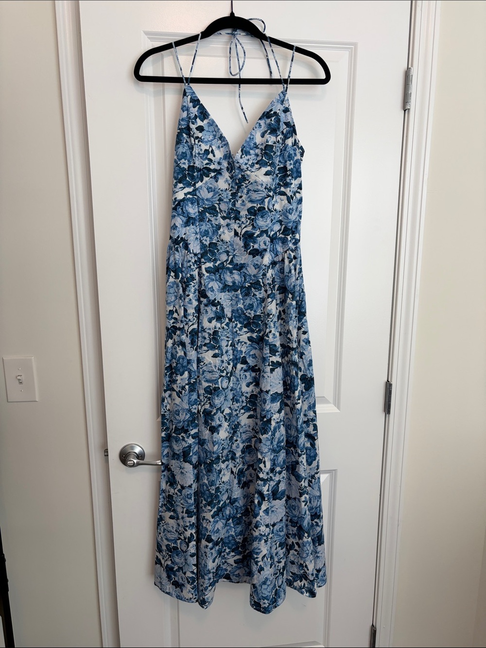 Abercrombie Plunge Halter Dress